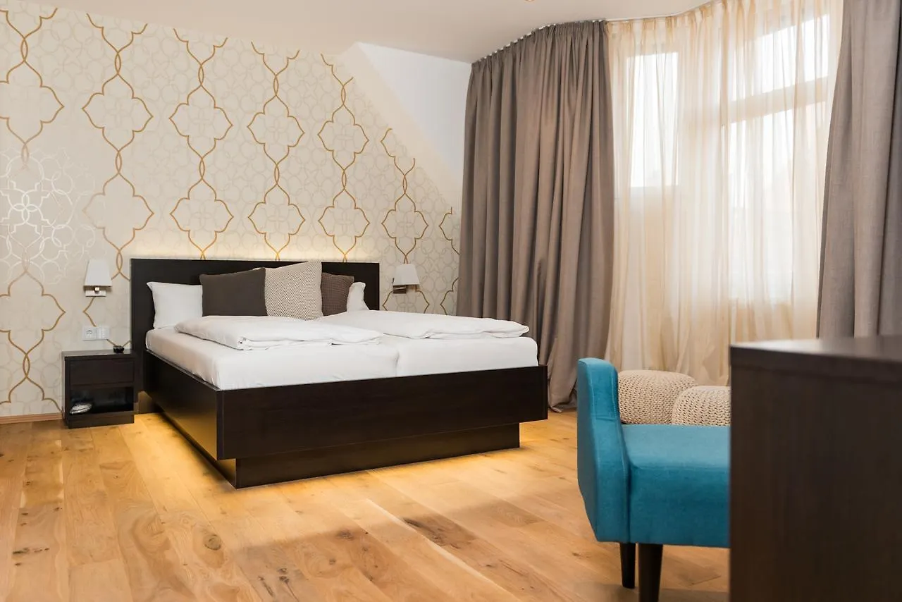 The Heidelberg Exzellenz Hotel 3*,