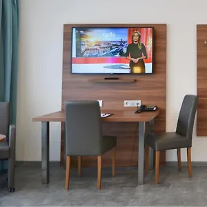Neu - Guesthouse&apartments *** Heidelberg